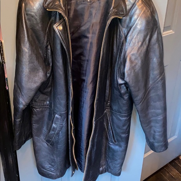 Women’s leather jacket - Picture 3 of 6